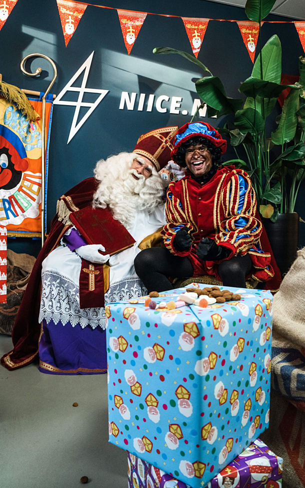 Gepersonaliseerd Sinterklaasgeschenk Relaties Gepersonaliseerd Sinterklaasgeschenk Relaties