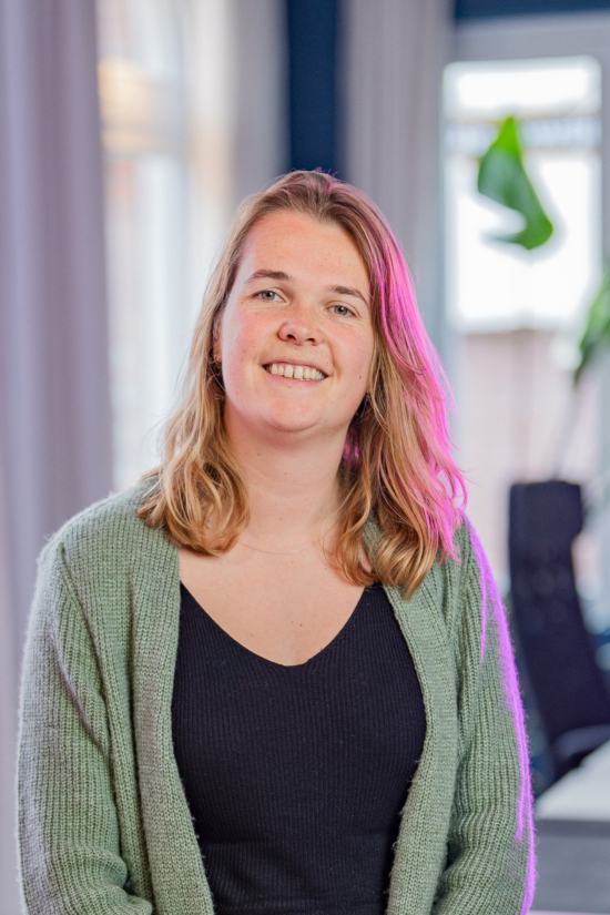 Niice Ayla Niice Ayla